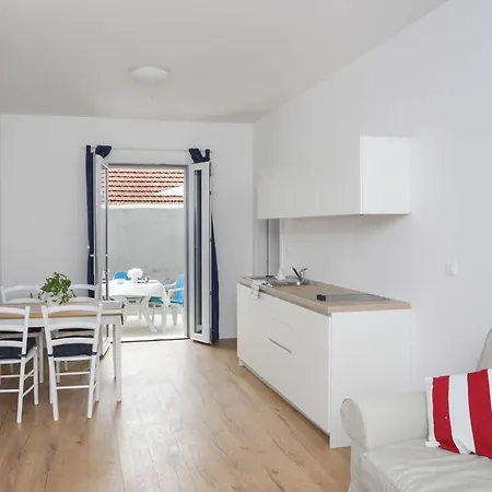 Apartmán Karmen - Comfort One-bedroom With Terrace Marine Dubrovník